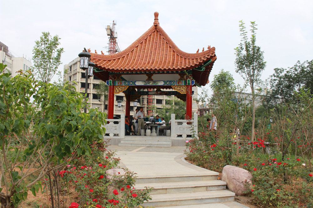 鳳城路游園